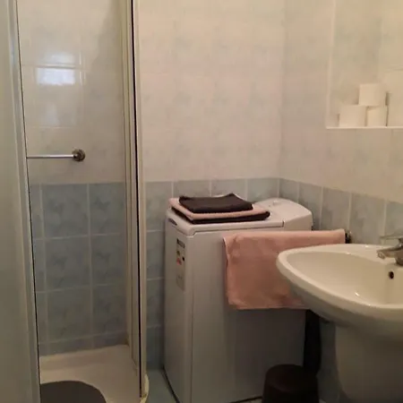 Ibolya Tunde Apartman Ibolya Apartman Apartament *